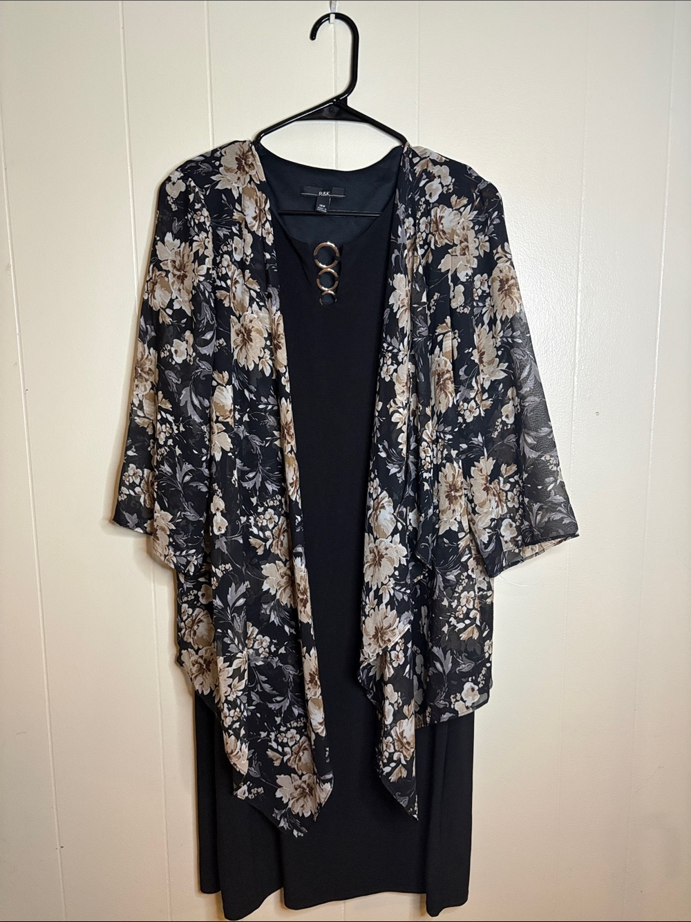 R&K Black Women's Blouse - Sleek Black